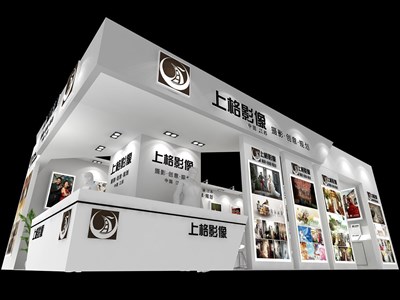60平米展臺設計制作：三面開口/現(xiàn)代/木質(zhì)結(jié)構(gòu)/白色，為美博會展商而作（免費使用）